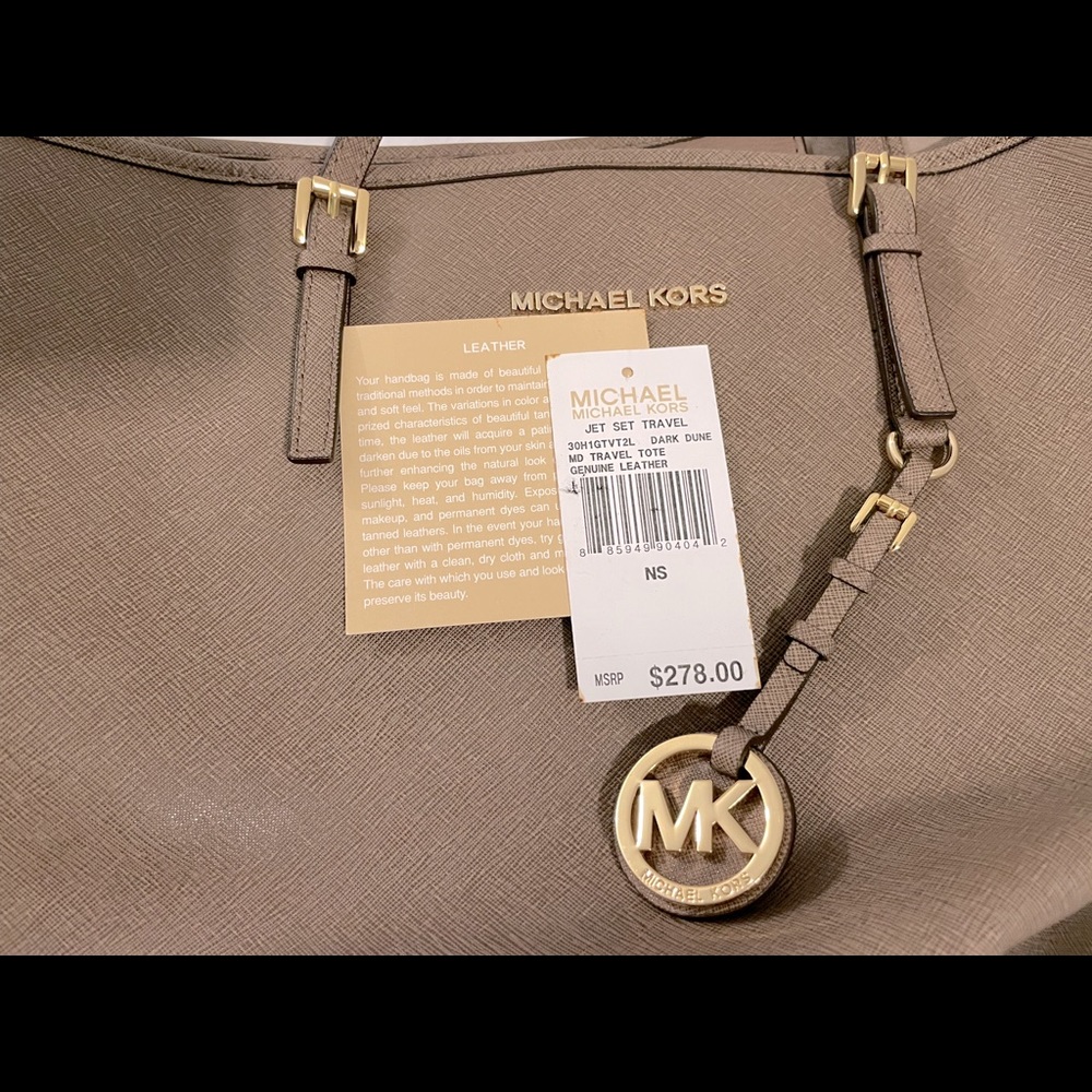 Michael Kors leather jet set travel tote - Picture 3 of 6
